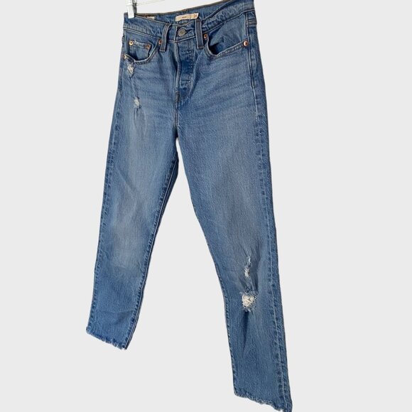 Levi's Wedgie Straight Fit Ankle Jeans Womens 25 Light Wash High-Rise Distressed - Picture 2 of 14